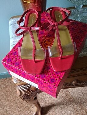 NIB - Tory Burch Red T‑Bar Sandals with Clear Toe Strap